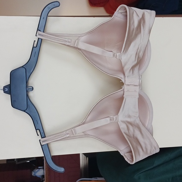 BRA'S - Picture 4 of 4